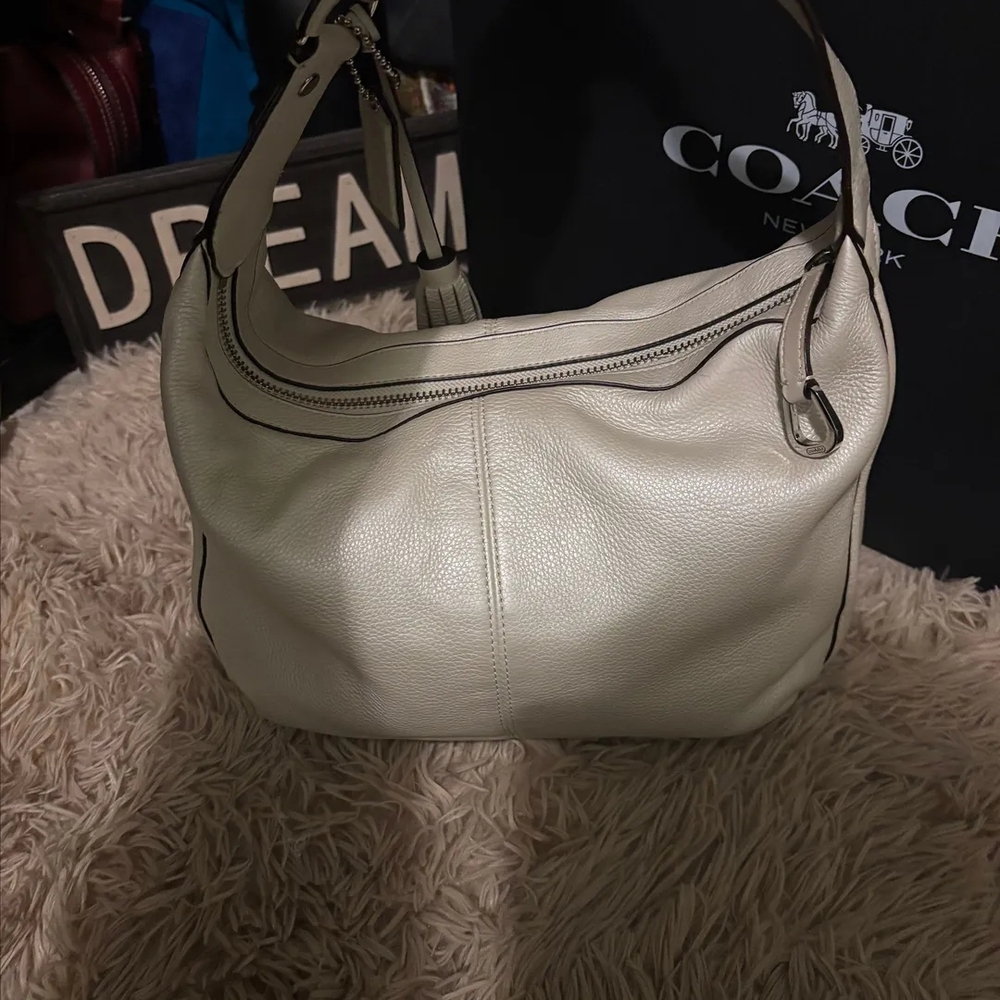 Coach Off-White Leather Hobo Bag - Picture 3 of 5